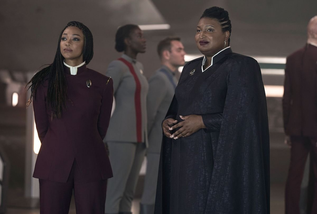 Stacey Abrams boldly goes to “Star Trek: Discovery” for a presidential cameo