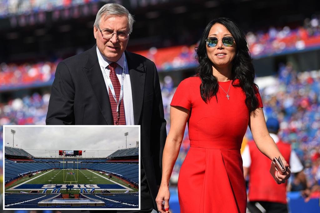 Bills duo getting $850M for Buffalo stadium live in Fla.