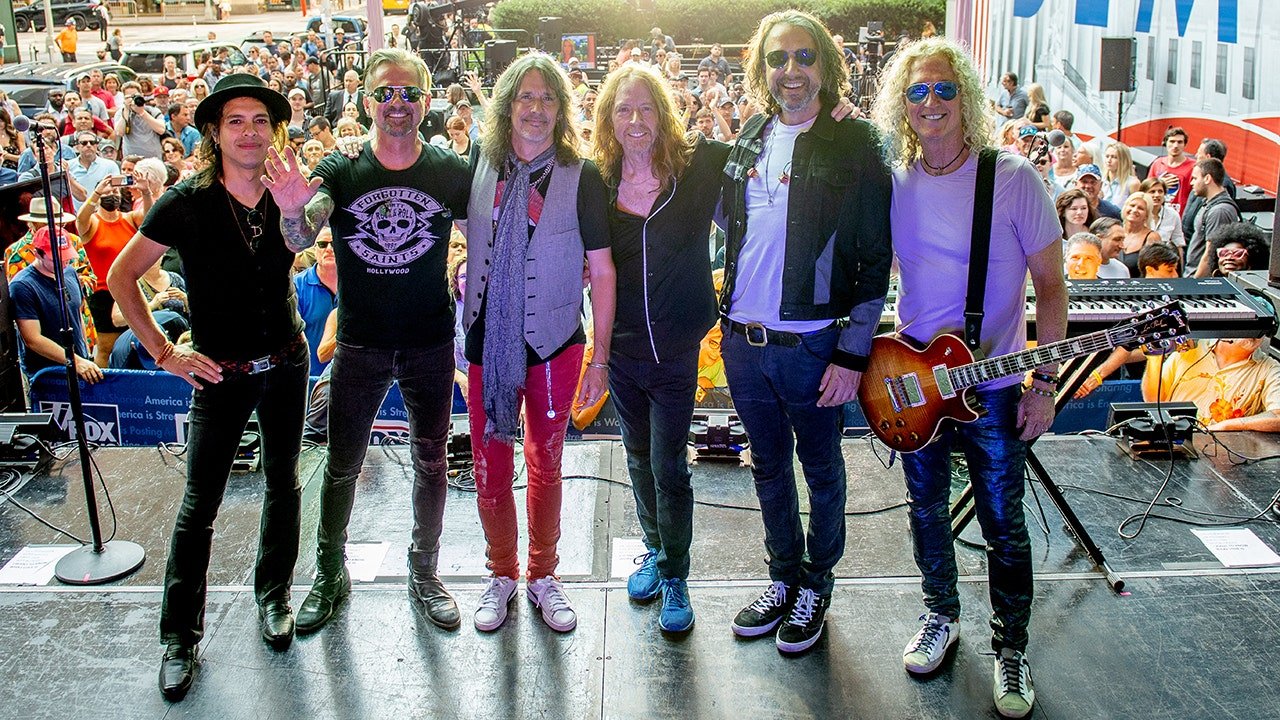 Foreigner announces farewell concert tour starting July 2023